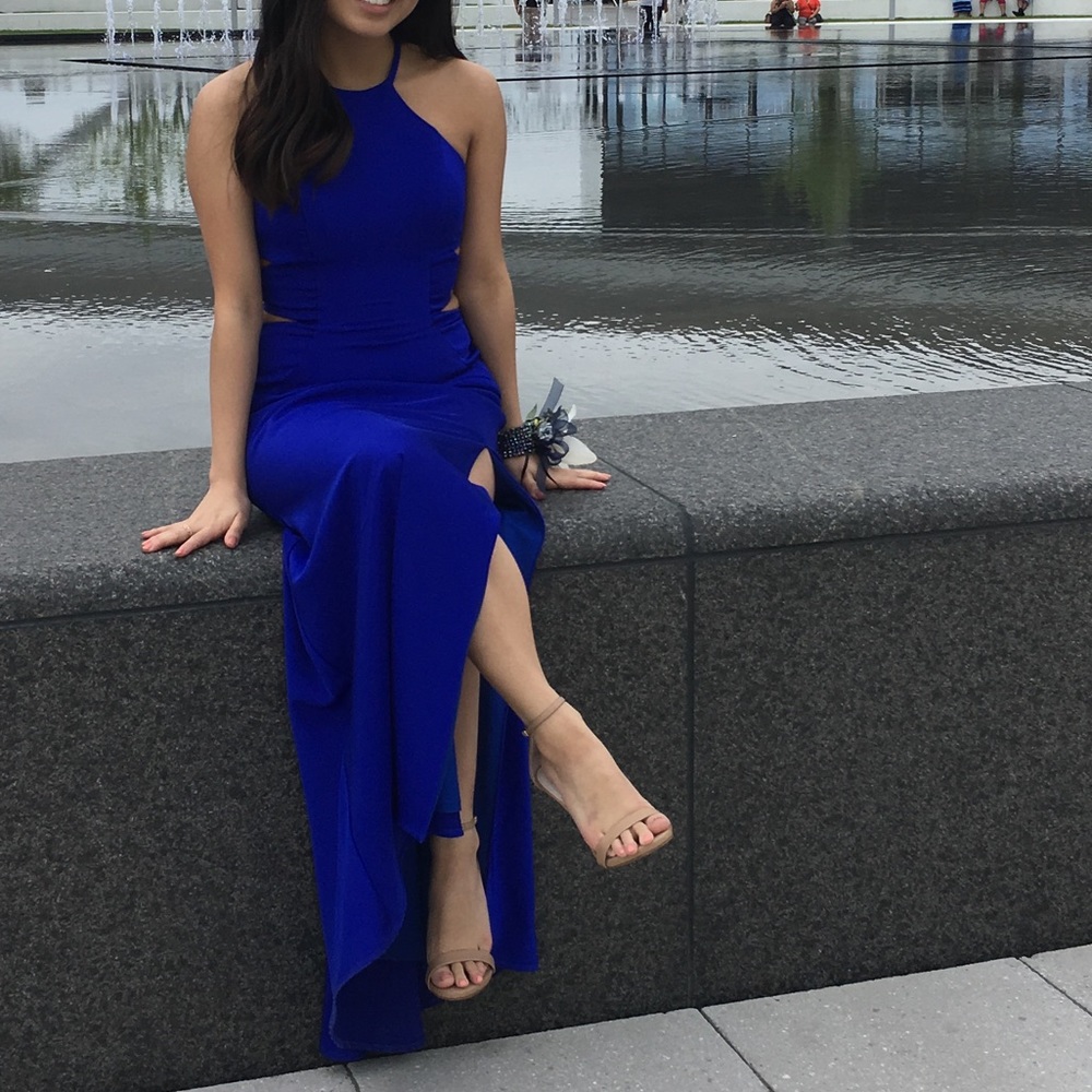 La Femme Royal Blue Prom Dress Size 2